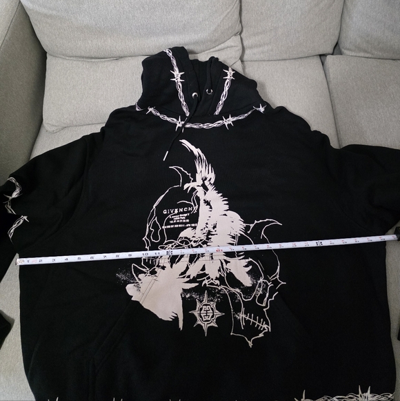 GIVENCHY Barbed Eagle Oversized Fit Hoodie XL - New - Picture 6 of 7